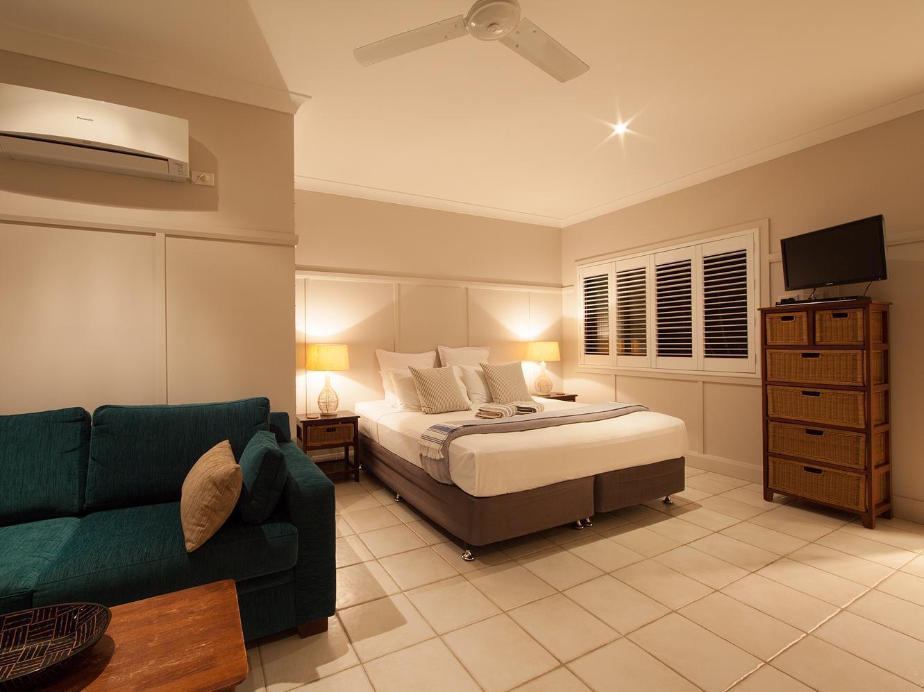 Cavvanbah Beach House Byron Bay Exterior photo